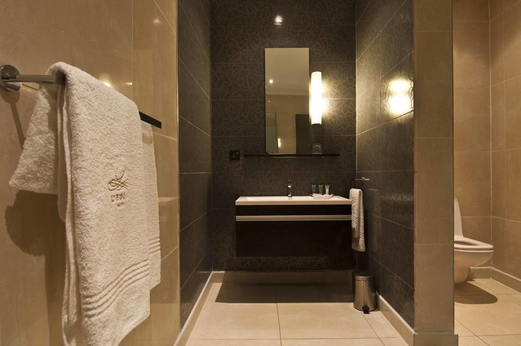 L'Eola Suites Abuja Oda fotoğraf