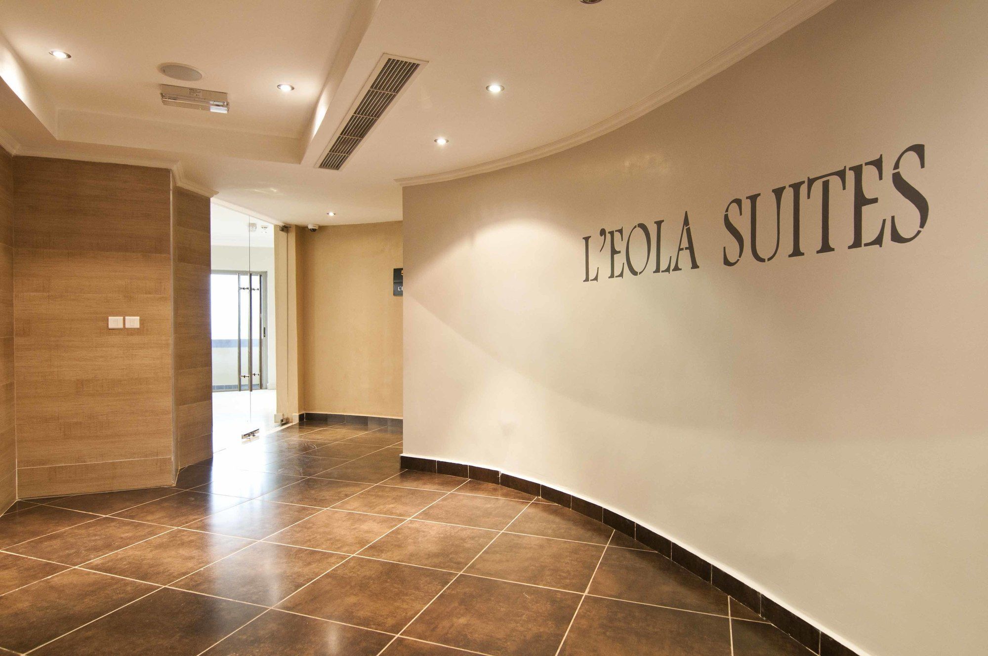 L'Eola Suites Abuja Dış mekan fotoğraf